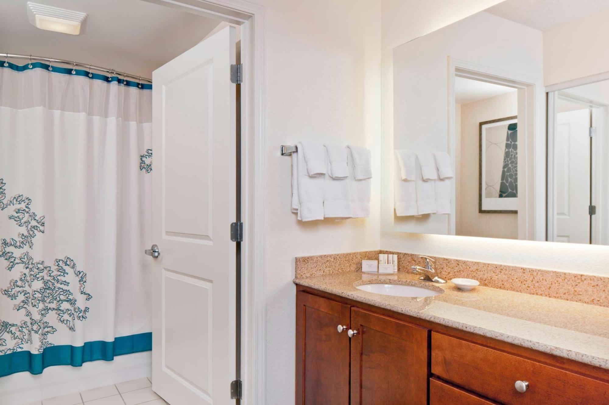 Residence Inn Boston Норвуд Экстерьер фото